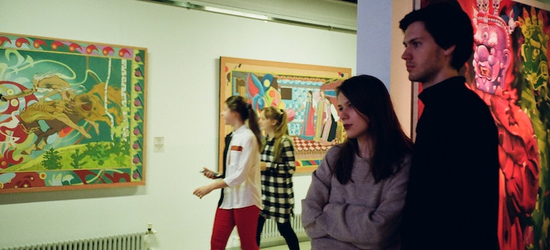 Move your art gallery to Bushwick together